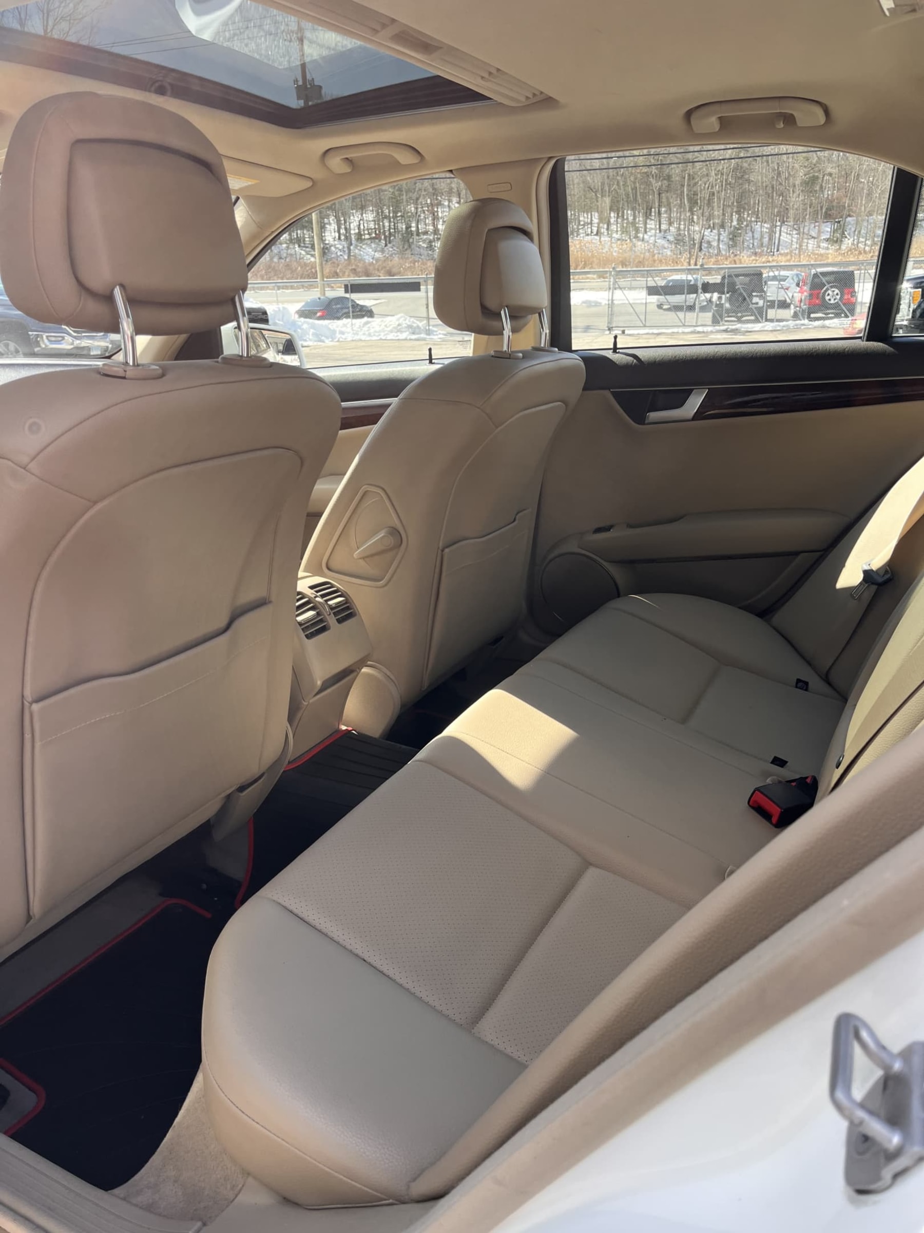 NEW ARRIVAL!! 2013 Mercedes Benz c300 4matic!! Sport package!! ONLY 71,400 miles! Won’t find a cleaner one. Navigation, Heated Leather Seats, Back up Camera, AWD AND MUCH MORE!!! Won’t last at ONLY $11,900