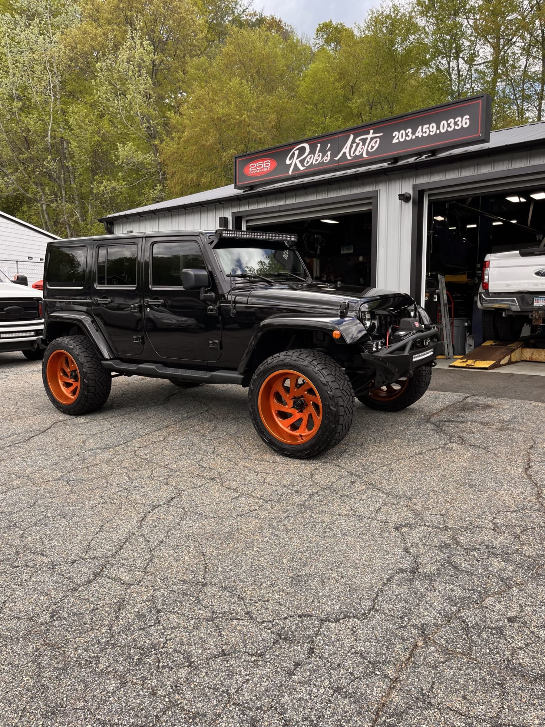 NEW ARRIVAL!!! 2016 JEEP WRANGLER UNLIMITED SAHARA!!! This one is one of a kind! Heated leather seats, color matching freedom hardtop, remote start, Bluetooth and much more!! 93k miles! Runs and drives like new! Too many mods to list!! All work done here at Rob’s!!! Won’t last at ONLY $22,900!!!