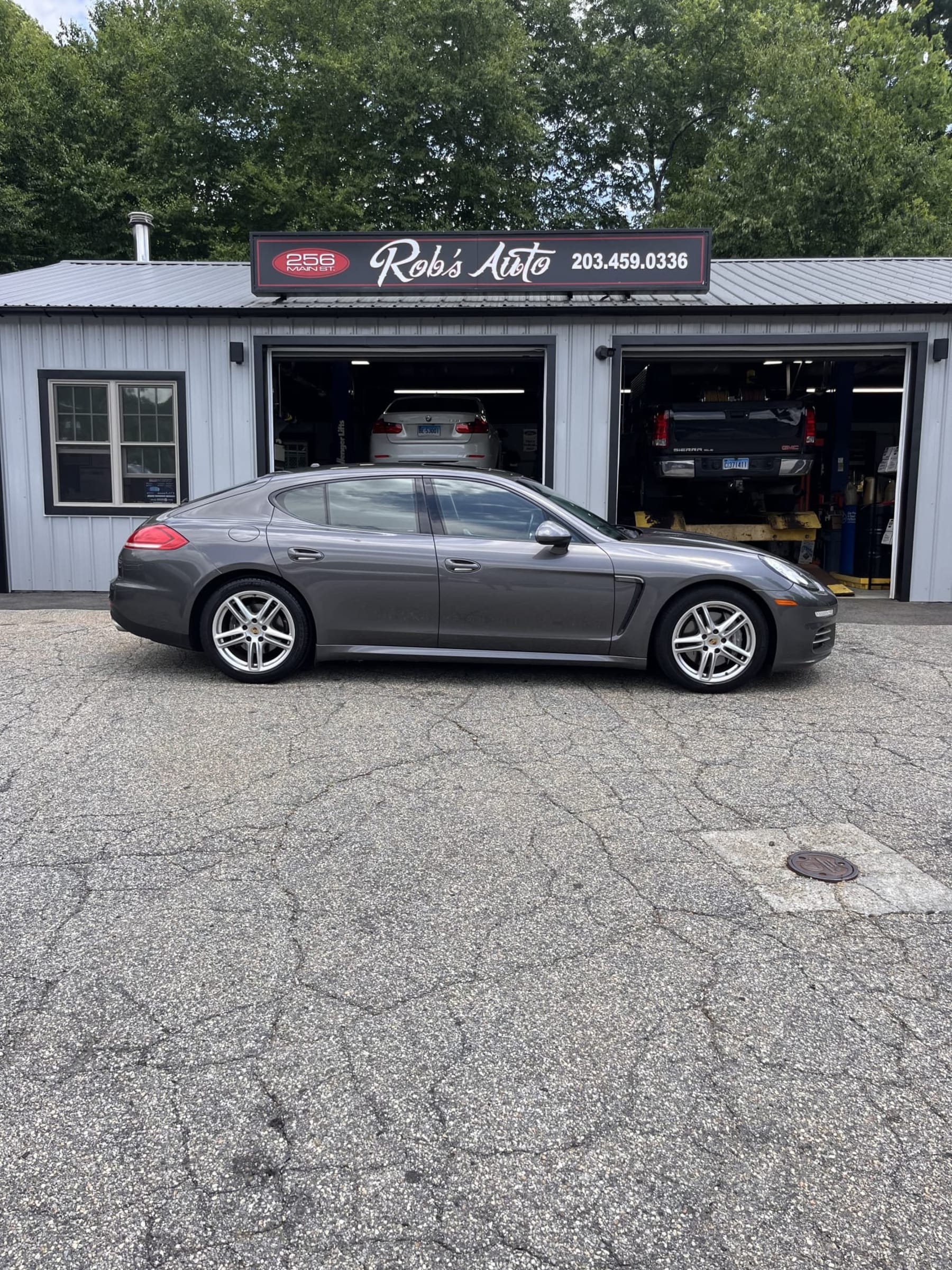 NEW ARRIVAL!! 2015 Porsche Panamera 4!! AWD! One Owner! Clean Carfax! Loaded with Navigation, Heated and Cooled Seats, Heated Rear seats, 19” wheels, Front and Rear park assist, Premium Package, Bose sound system and much much more! Original window sticker was $93,700! Won’t last at Only $25,900!!