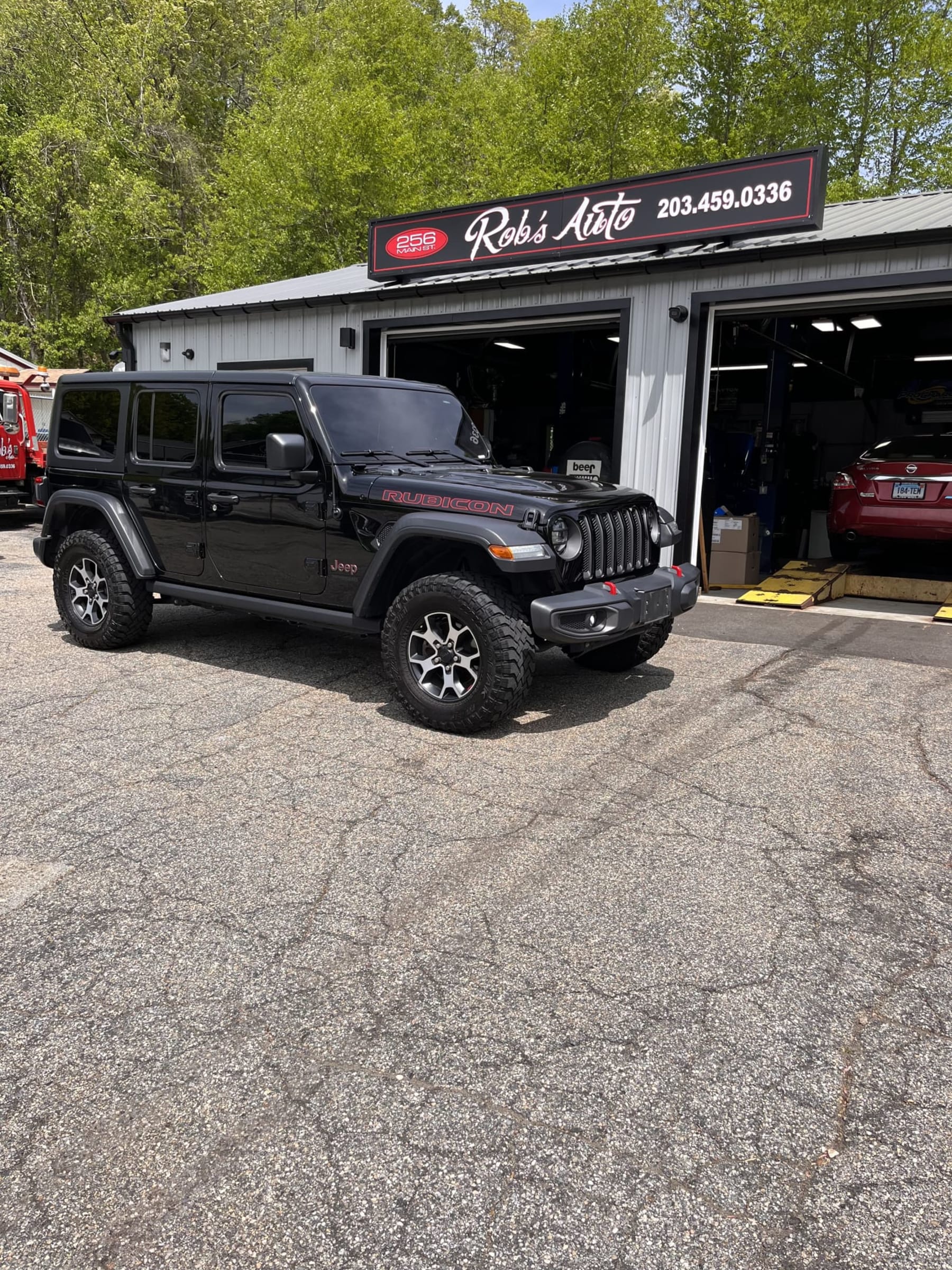 New Arrival!! 2020 Jeep Wrangler Unlimited Rubicon!! Only 26,800 miles! Loaded with heated seats and steering wheel, navigation, remote start, custom stitched leather seats from the factory, freedom hardtop, backup camera and much much more! Don’t miss this one! $47,900!