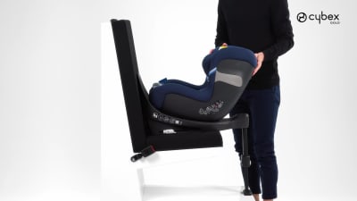 Le Sirona S2 i-Size de CYBEX  Le Sirona S2 i-Size de @CYBEX offre confort  aux parents et aux enfants ! 💕 Parents, dites adieu aux tracas et aux maux  de dos