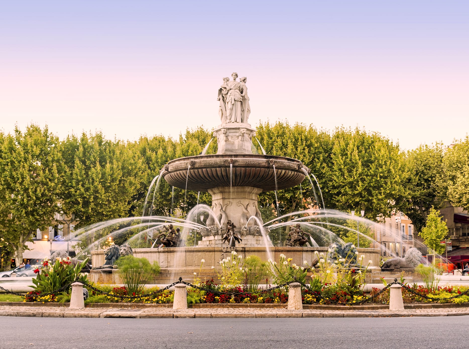 Fontaine de la Rotonde in Aix en Provence
