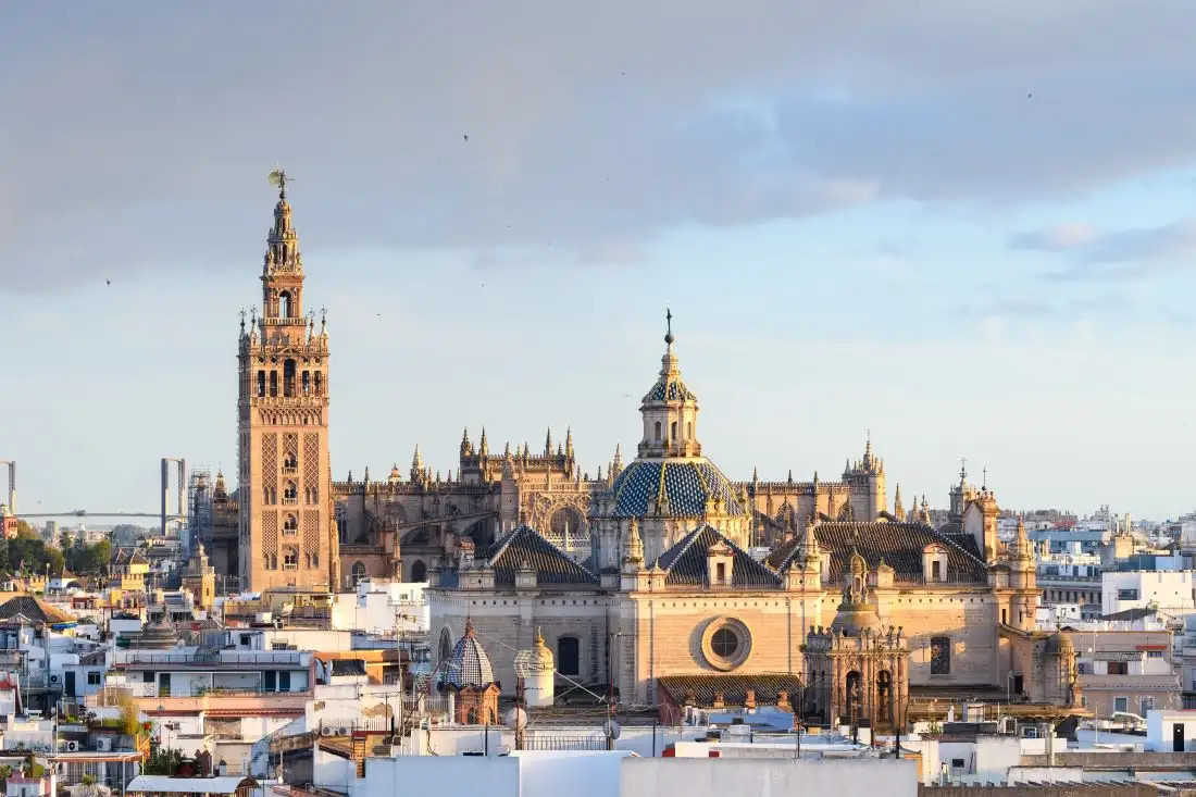 rooftop view of giralda