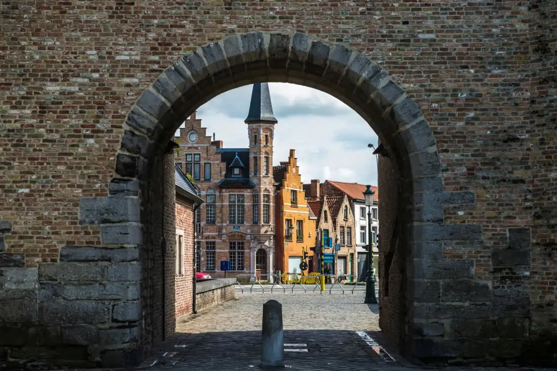 view through ezelpoort 
