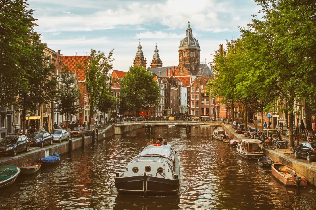 Canal Cruise