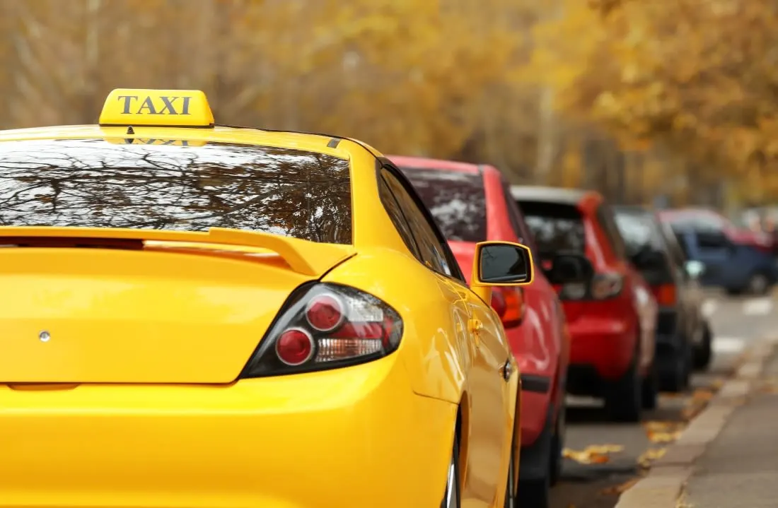 Taxi to Rail Station