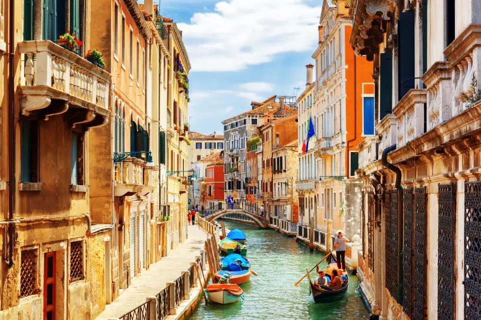 12-Day Voyage to Italy's Iconic Cities & Enchanting Countryside