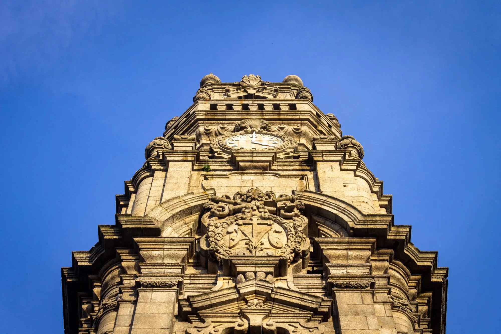 Clerigos Tower - Must-See Sight
