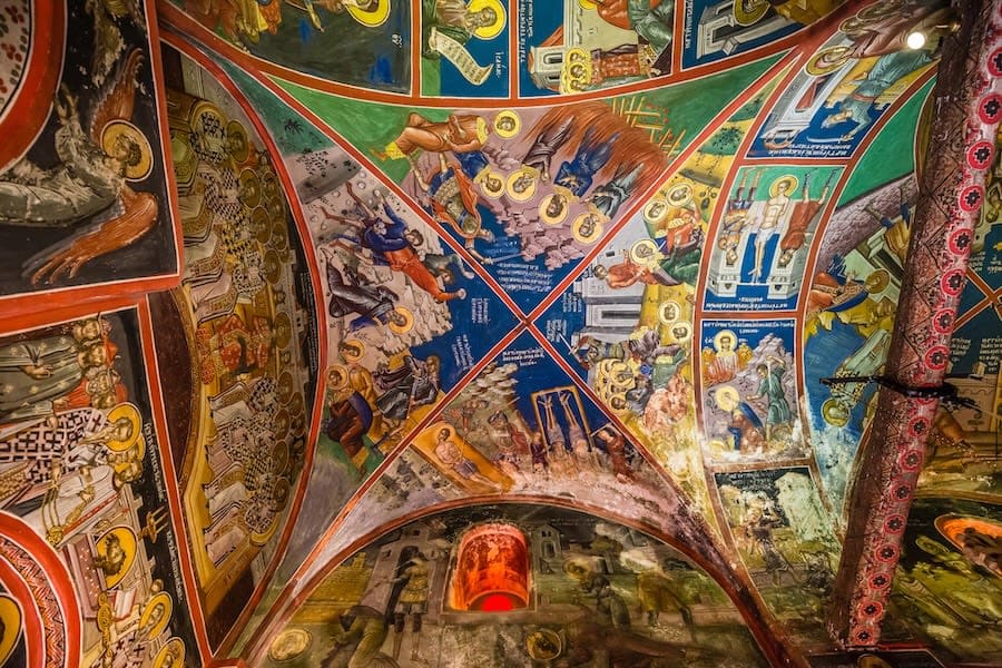 Interior ceiling paintings of Varlaam Monastery