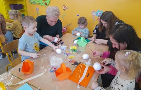 WIELKANOCNE WARSZTATY PLASTYCZNE W MOTYLKACH