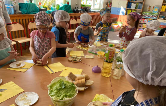 WIOSENNE KANAPKI U TYGRYSKÓW