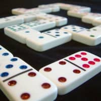 Dominoes