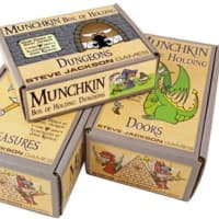 Munchkin Boxes of Holding