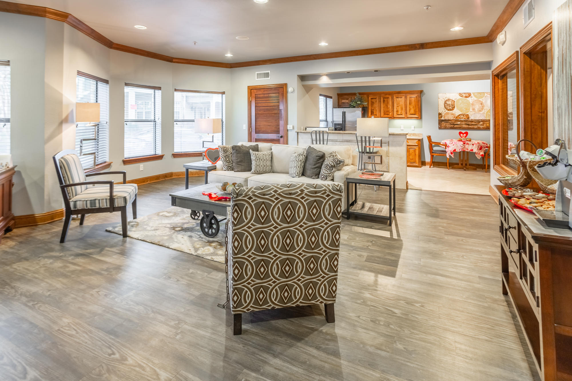 call 214 522 3300 property type multifamily units 333 year built 2014