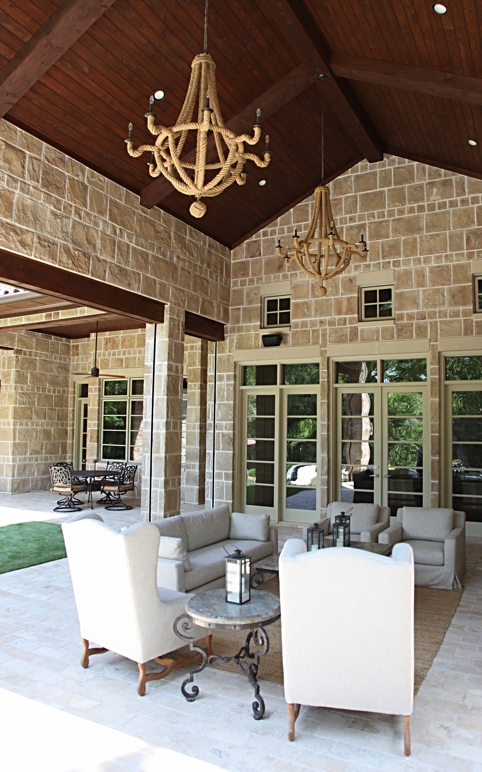 LLA | Dallas Texas Classical Architecture