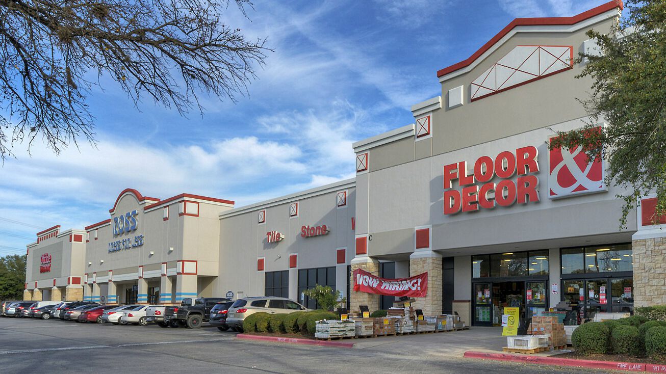 Braker Lane Crossing Retail Austin Texas
