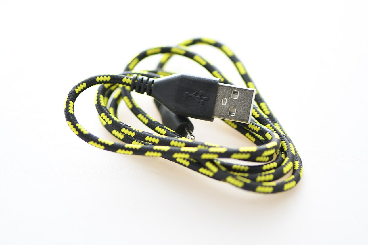 Cáp Lightning 1m 69