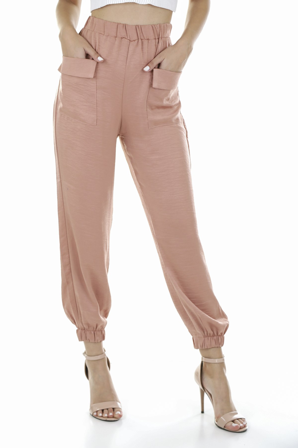 Quần short kaki 100
