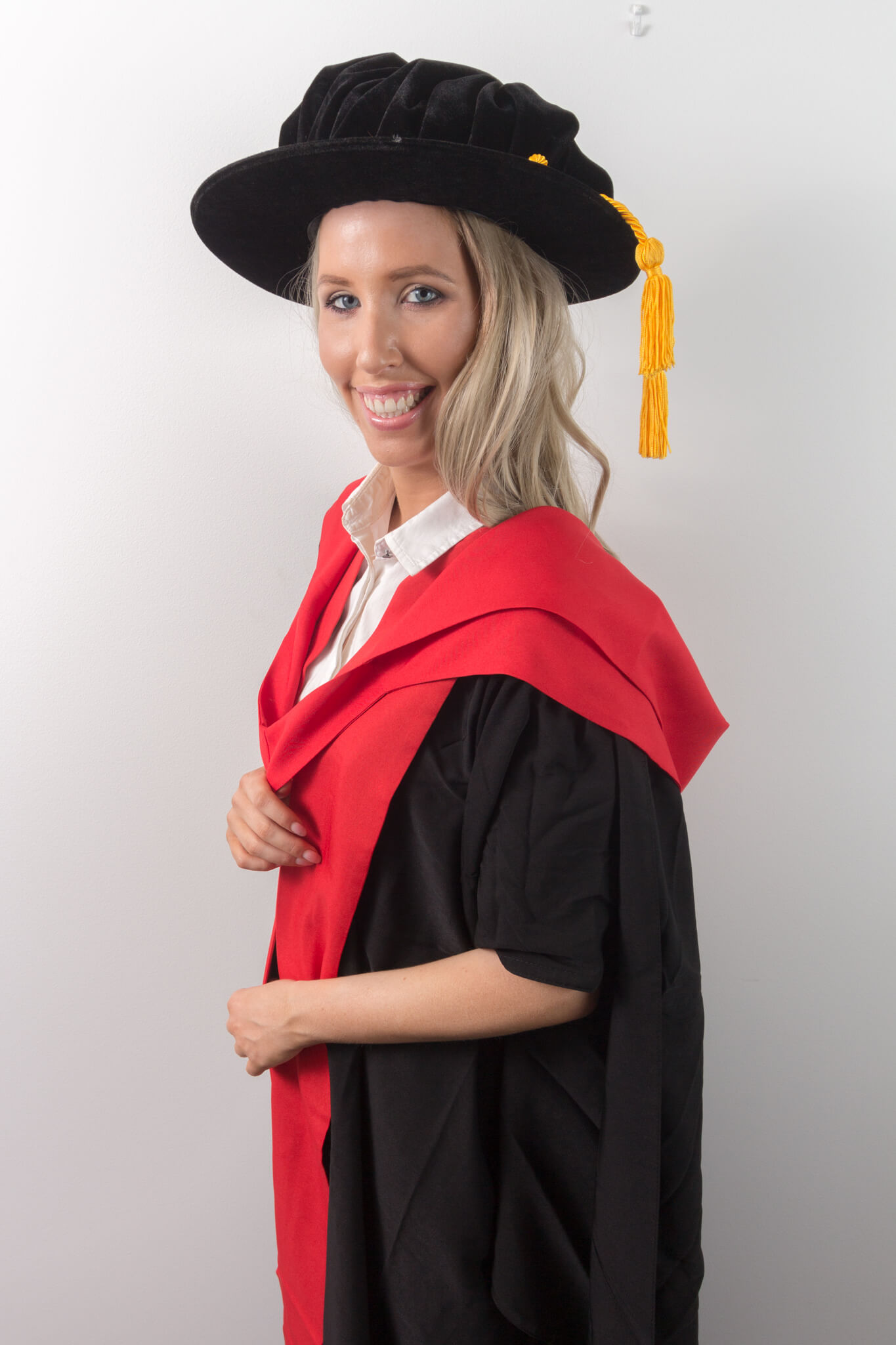 adelaide uni phd gown