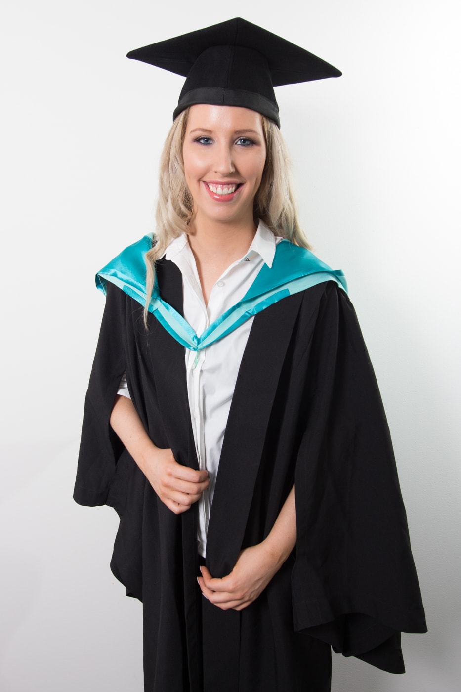 Monash Uni Graduation Gown Set Master Of Engineering University monash-uni-graduation-gown-set-master-of-engineering-university