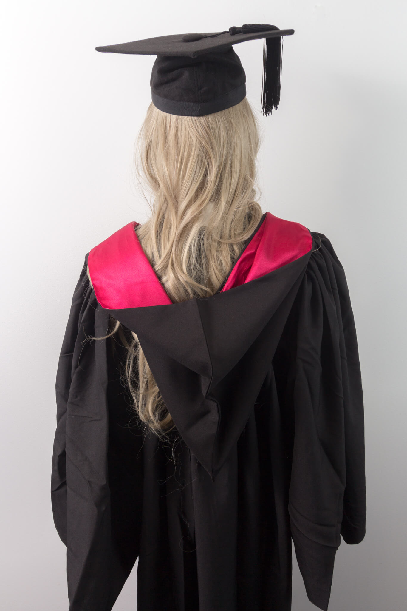 UniMelb Master of Medicine graduation gown set Back view