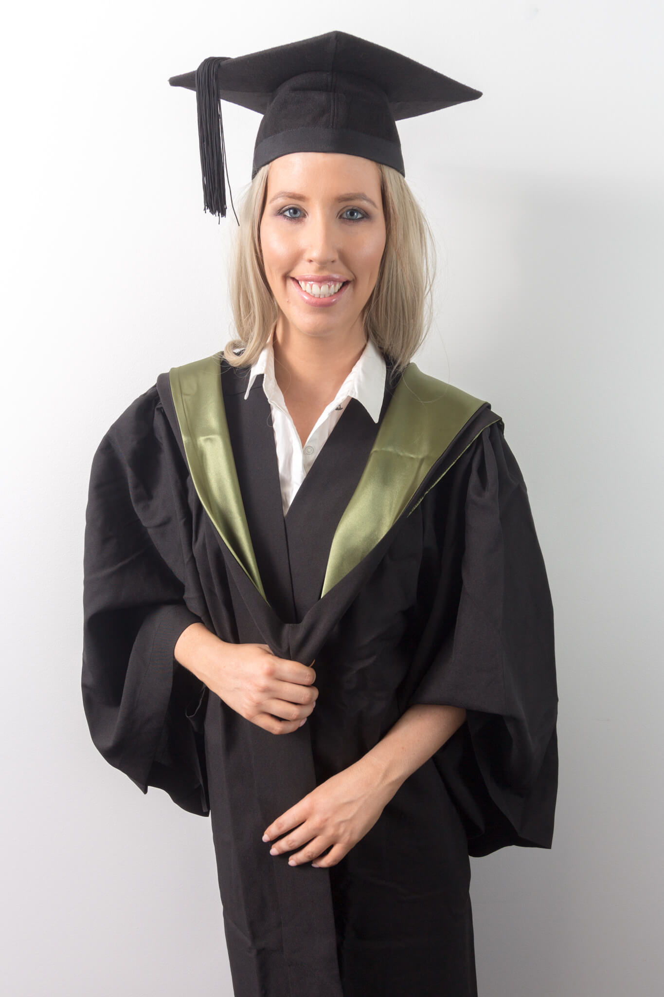 melbourne university phd gown