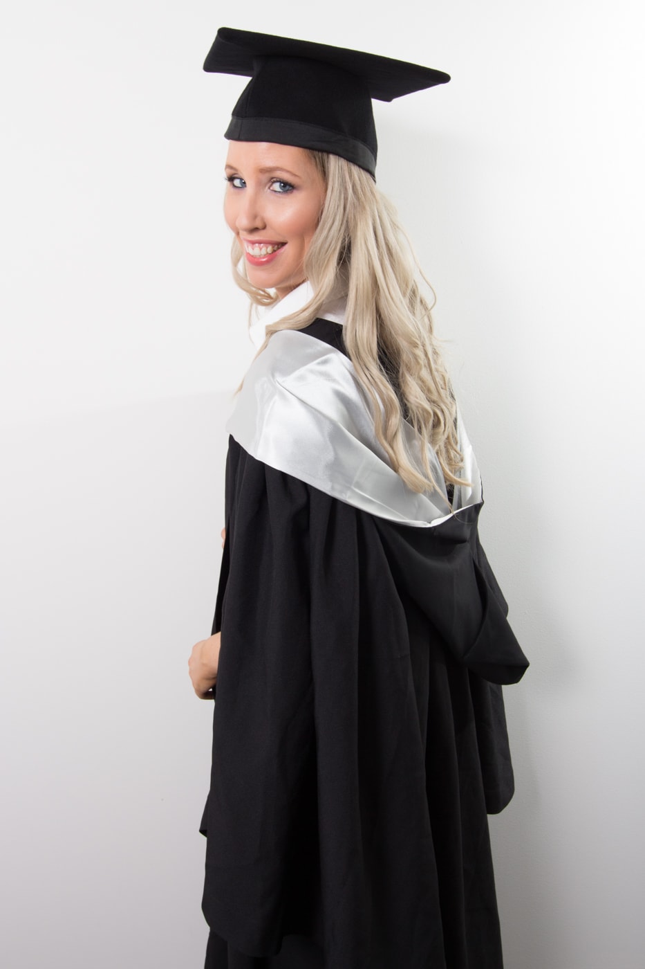 UniSA bachelor of architecture and building graduation gown set Side view