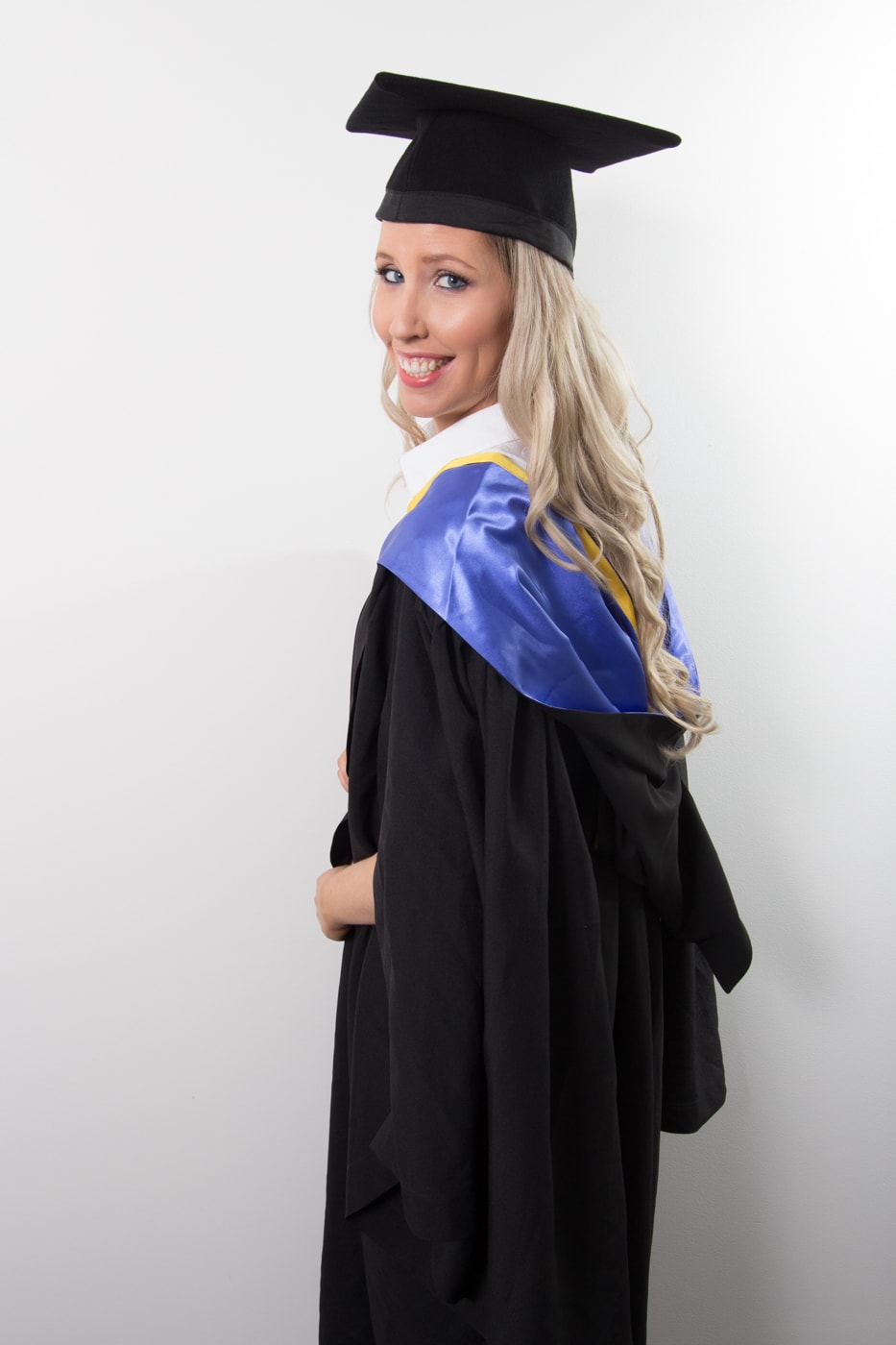 UniSA Standard Masters Degrees graduation gown set Side view