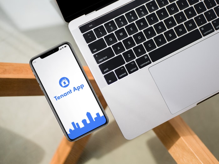 Single-Tenant vs Multi-Tenant Apps: Which Architecture is more suitable?