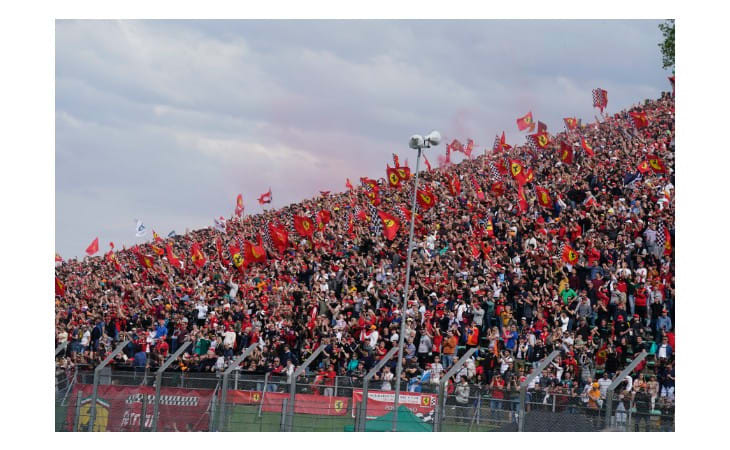 Imola GP Grandstand R1R2