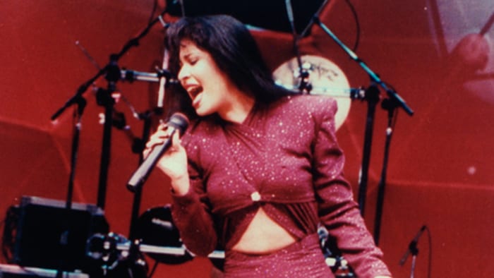 5 songs by Selena that we’ll never stop loving