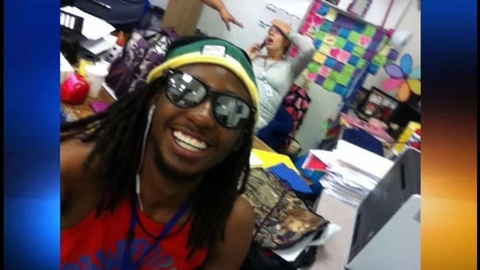 Student s Selfie With Coral Springs Teacher In Labor Goes Viral