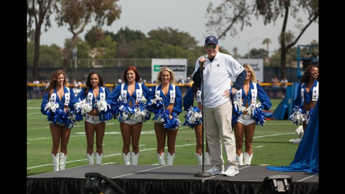 Slideshow: Dallas Cowboys cheerleaders at 2016 training camp