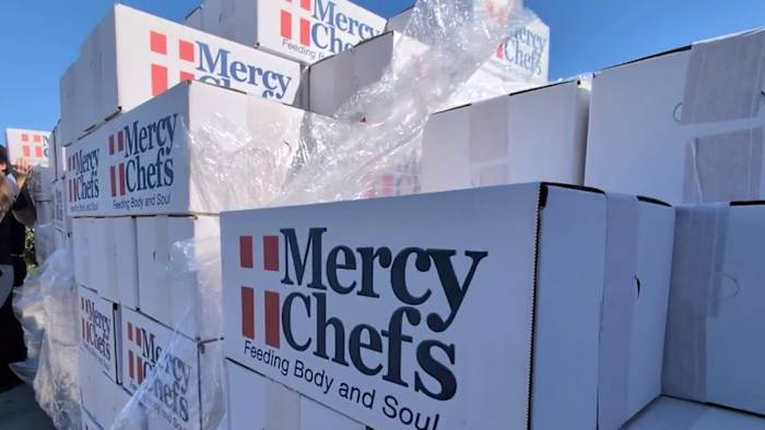 James Avery, Cavender Grande Ford give away food boxes to families impacted by government shutdown