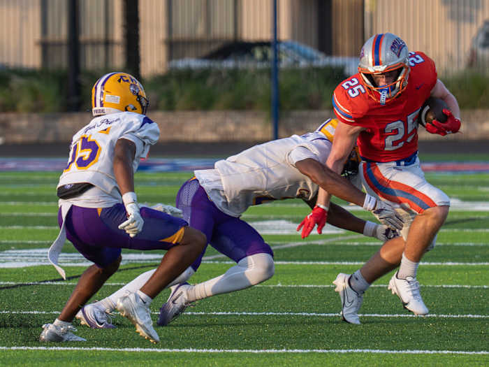 High school football ‘26: Picking all the winners in Week 4 as district games pick up