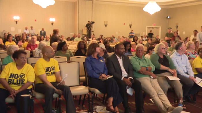 Ypsilanti Township residents voice concerns over proposed University of Michigan, Los Alamos data center
