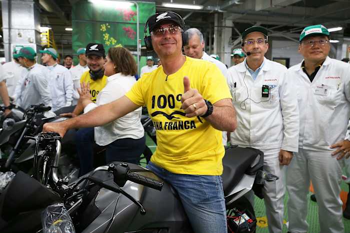 Brazil's Flávio Bolsonaro investigated over payments from disgraced banker