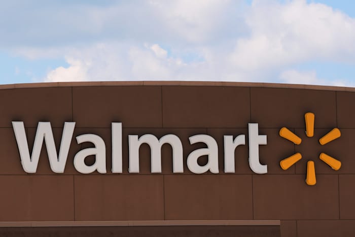 Convicted felon wanted for allegedly exposing himself inside a Houston Walmart