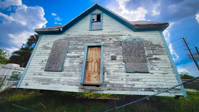 A battle is brewing over this 140-year-old Central Florida house