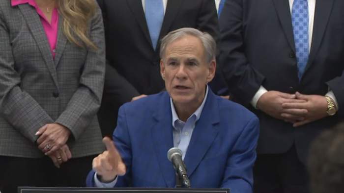 Gov. Abbott directs Texas water board to penalize data centers over water reporting failures
