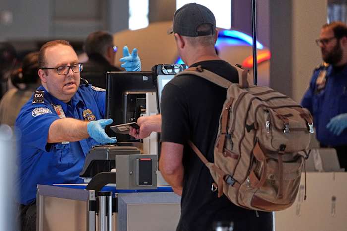 New TSA program lets non-travelers meet loved ones at airport gates, but not yet in Houston