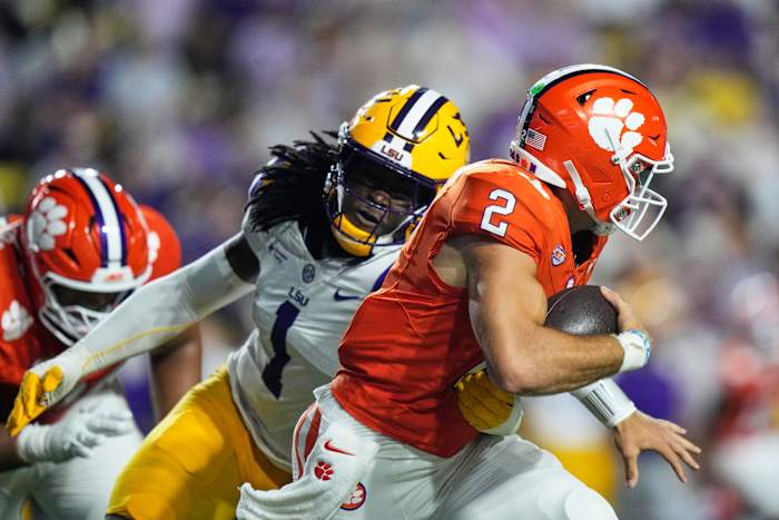 LSU sack leader Princewill Umanmielen served in $550K lawsuit filed by Ole Miss