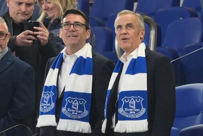 Canada’s Carney and Britain’s Burnham take first meeting to Everton football match