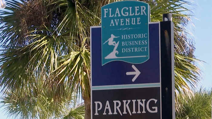 New Smyrna Beach considers parking guidance system to help drivers find open spaces