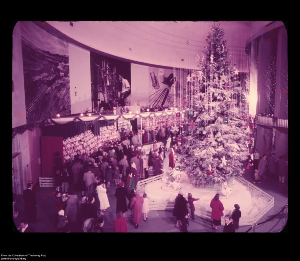 2022 Christmas Help For Dearborn 🔒 A Look Back: Christmas Fantasy At The Iconic Ford Rotunda