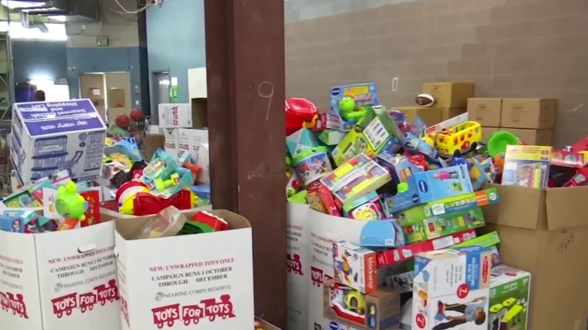 Toys For Tots Needs Help Here S How To Donate Toys For Tots Needs Help Here S How To Donate