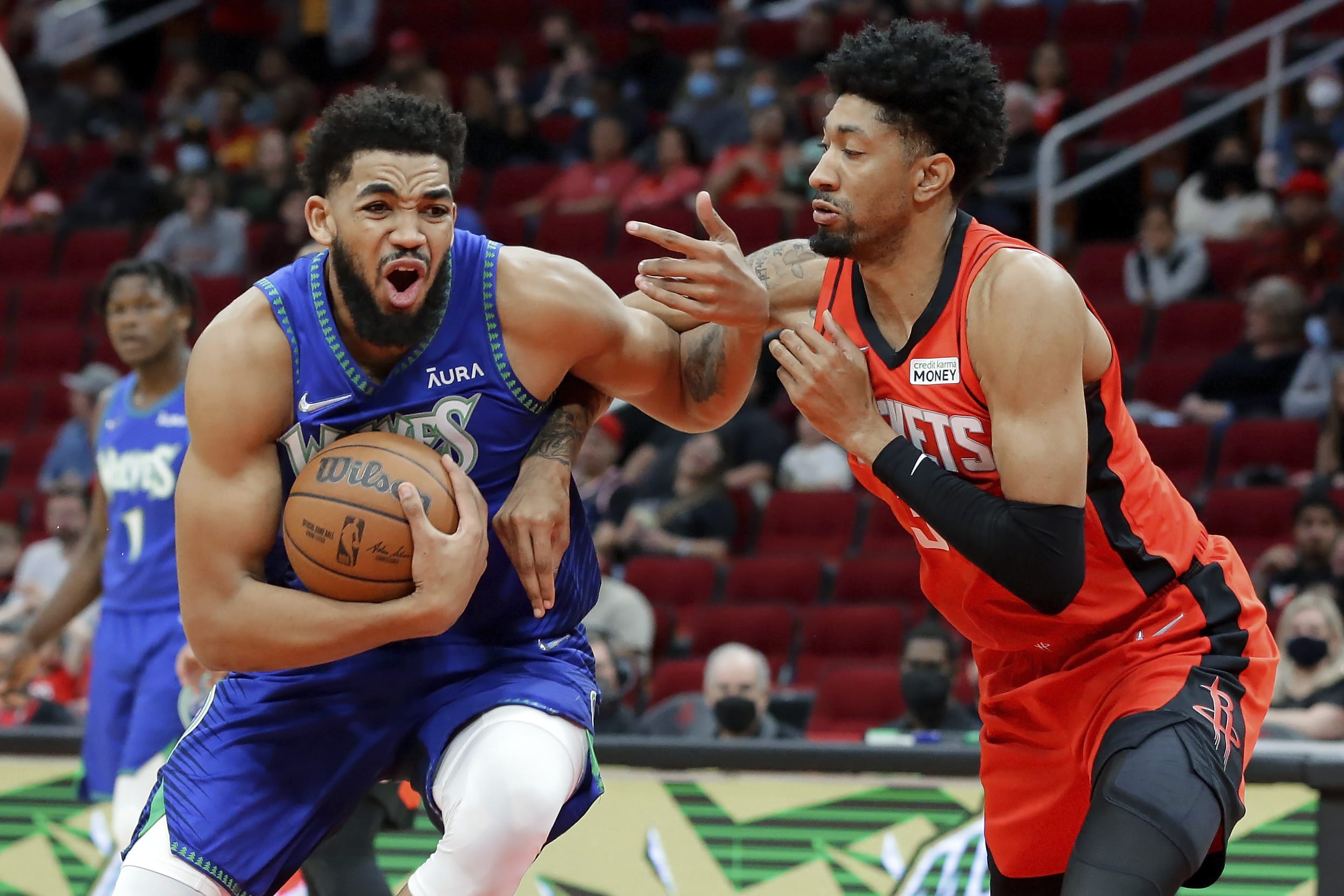 Towns' season-high 40 points leads Minnesota over Houston
