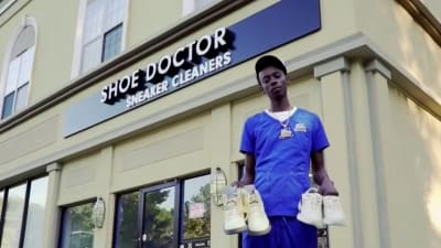 Handbag and shoe doctor shop