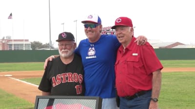 Lance Berkman to return to the Astros? New uniforms reveal brings