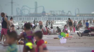 From beaches to businesses. This is how Houston reopened Friday